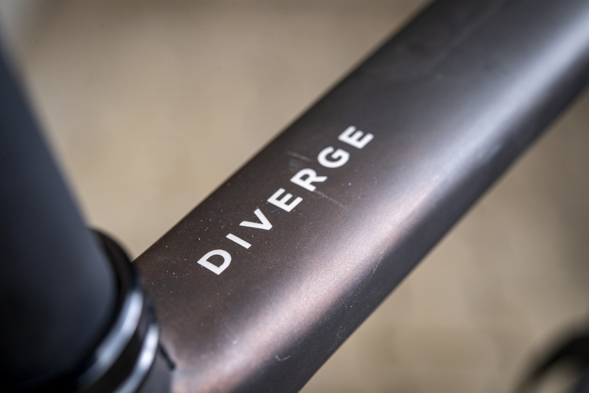 Specialized Diverge tubo orizzontale