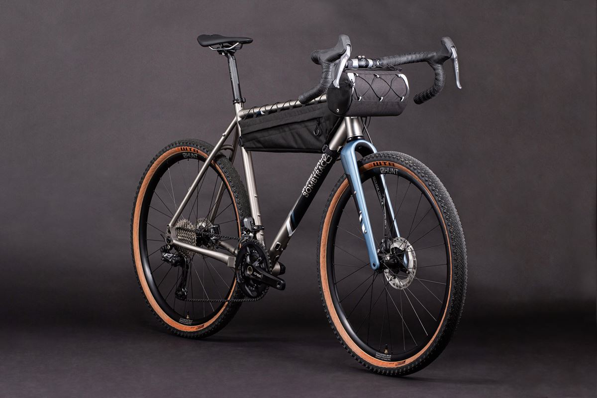 Kit telaio Bombtrack Hook EXT Titanio - gravel bike