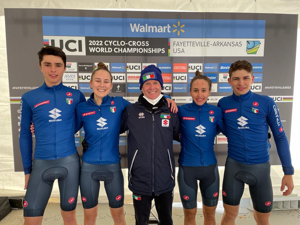mondiali ciclocross  2022 italia campione team relay