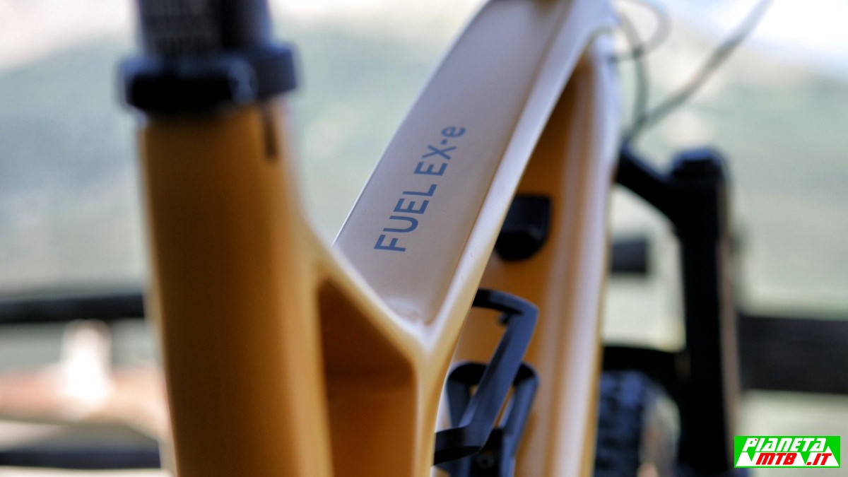 Trek Fuel EXe - ebike scritta con il nome