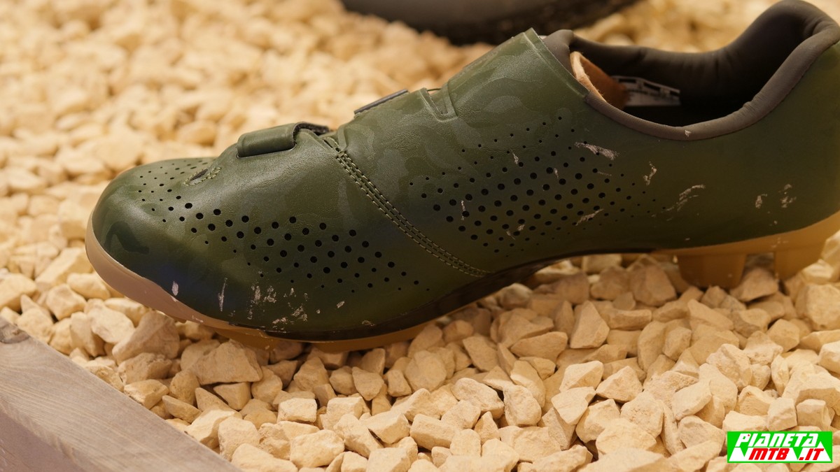 Shimano RX6 - scarpa gravel