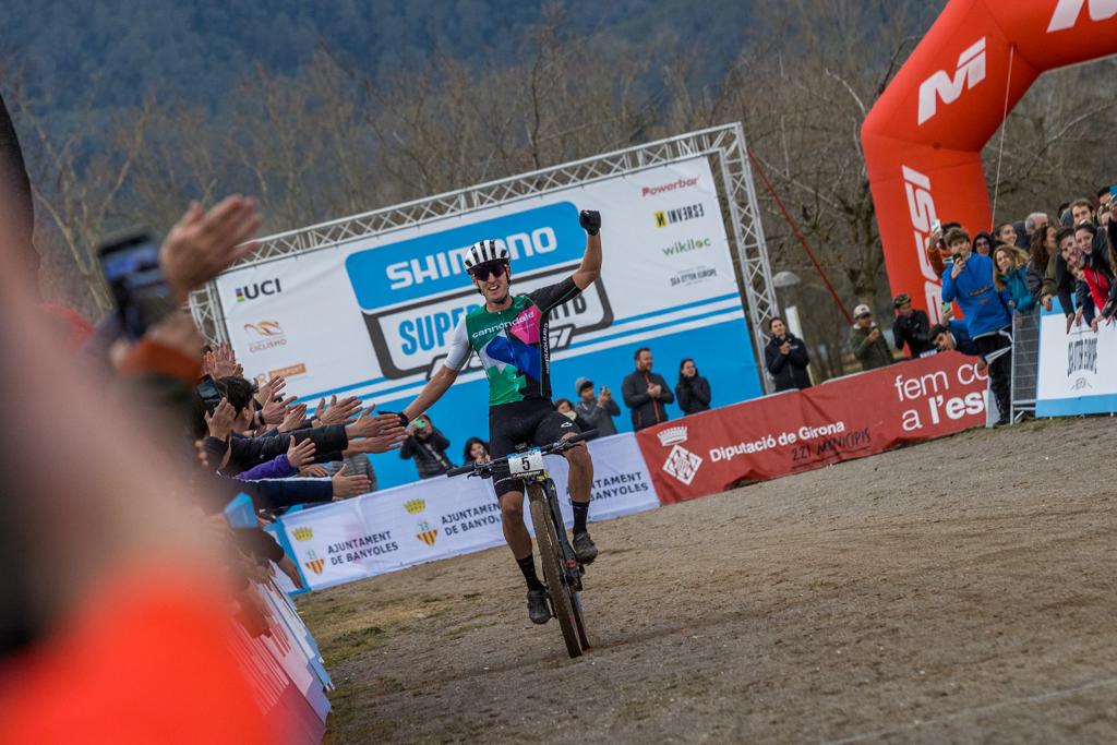 alan hatherly vince a banyoles