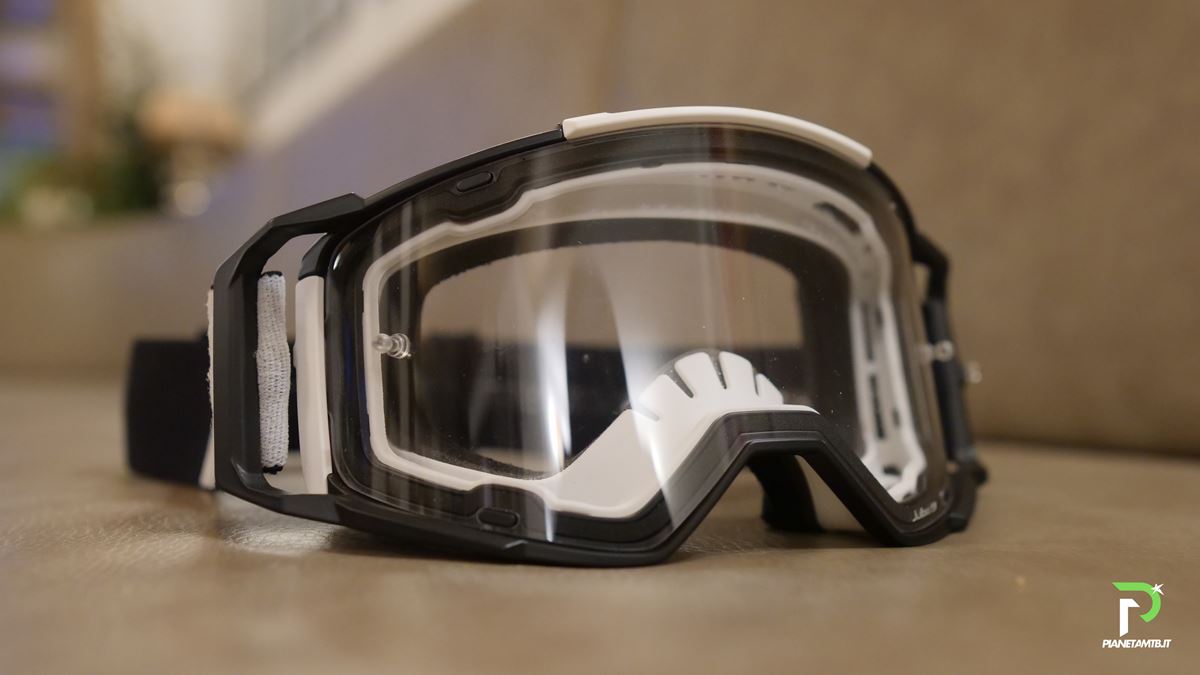 casco occhiali julbo 2024