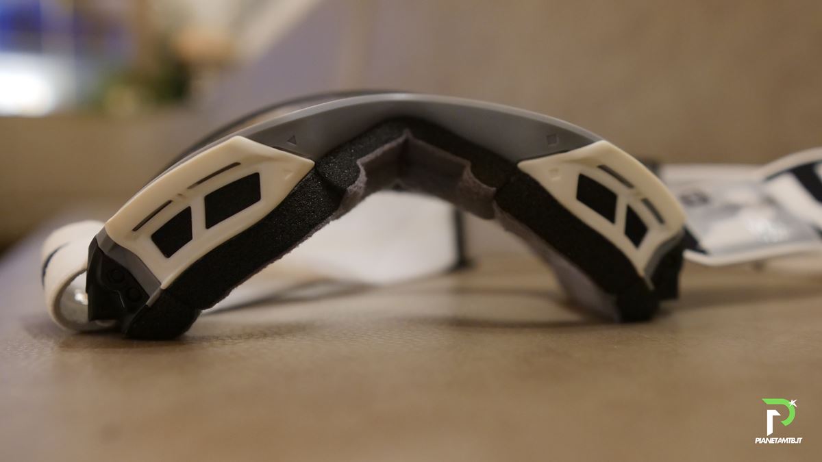 casco occhiali julbo 2024