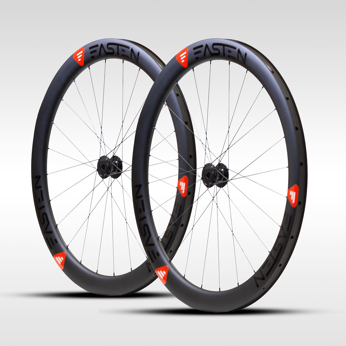 fasten bike cambio ruota ciclismo 2025