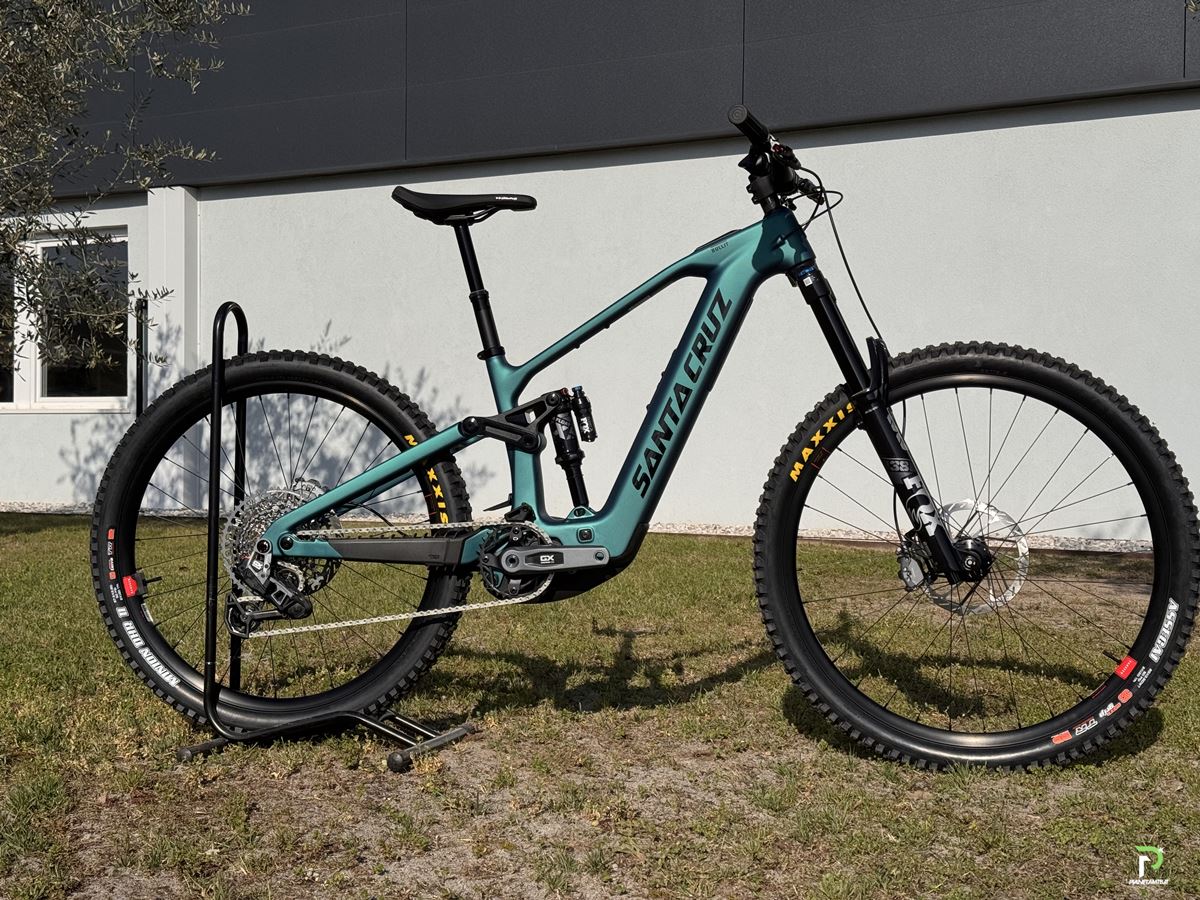 SANTA CRUZ BULLIT 4
