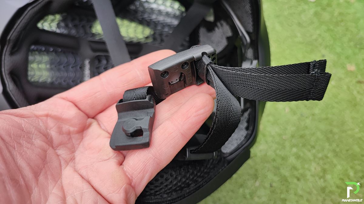 trek blaze wavecel casco trail ebike 2025