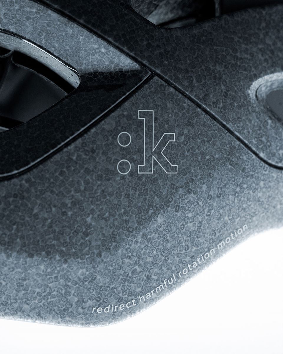 FIZIK ARCHE-TYPE