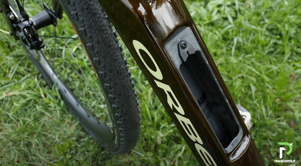 Nuova gravel Orbea Terra 2026 Lockr