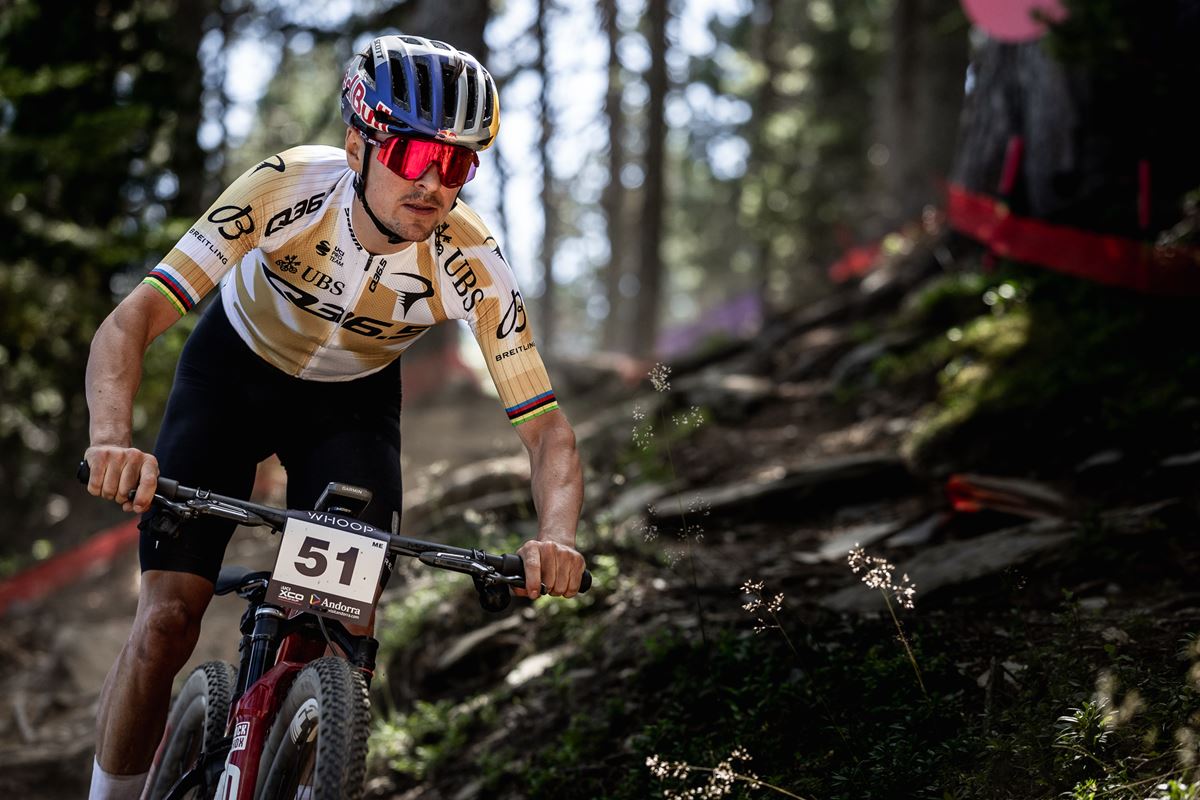 pinarello dogma xc pidcock 2025