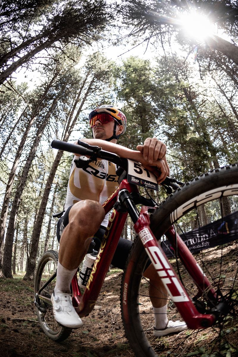 pinarello dogma xc pidcock 2025