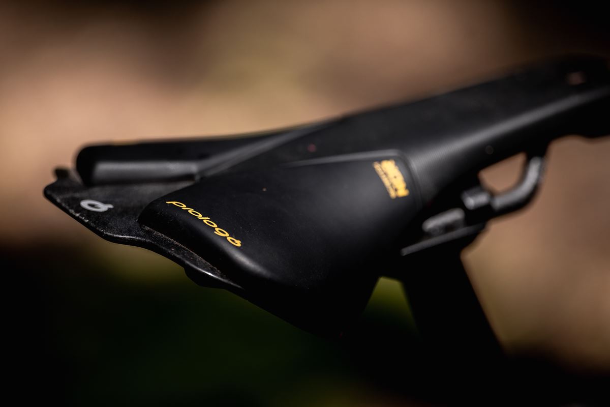 pinarello dogma xc pidcock 2025