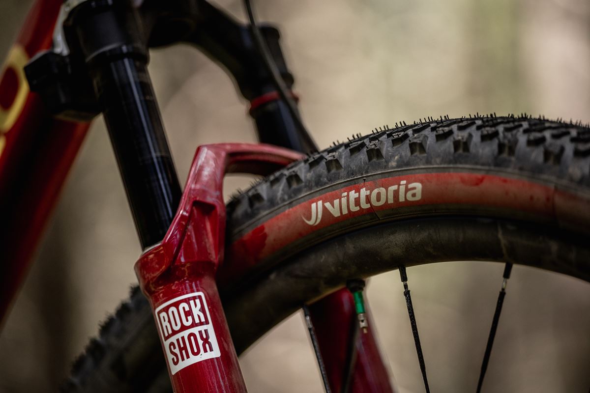 pinarello dogma xc pidcock 2025