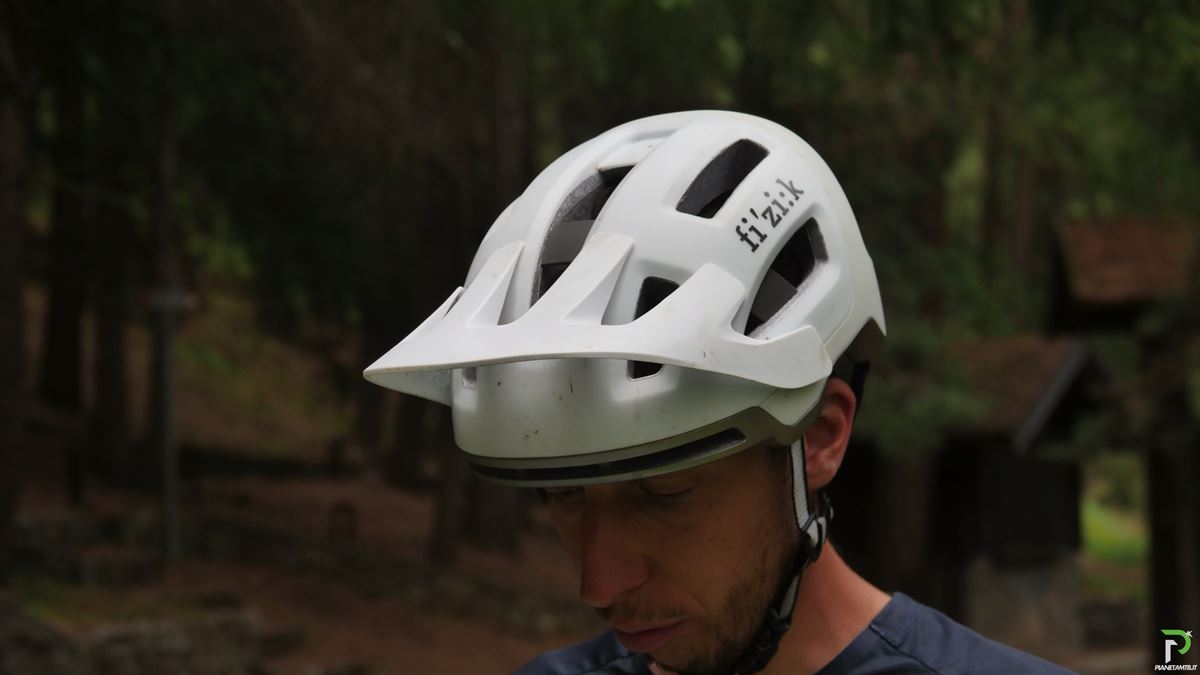 casco mtb fizik kassis 2025