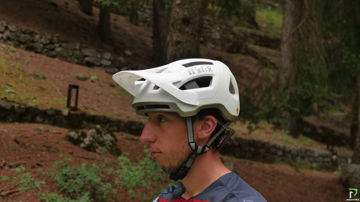 casco mtb fizik kassis 2025