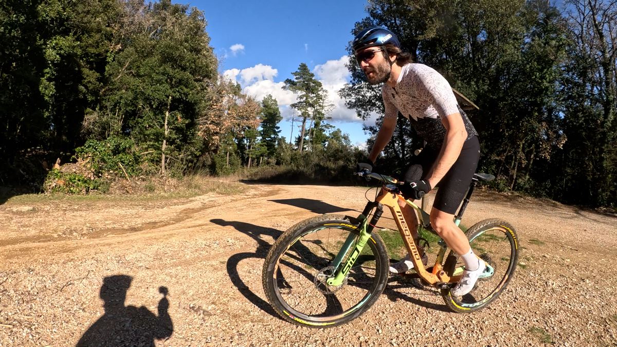 megamo track test bca 2025