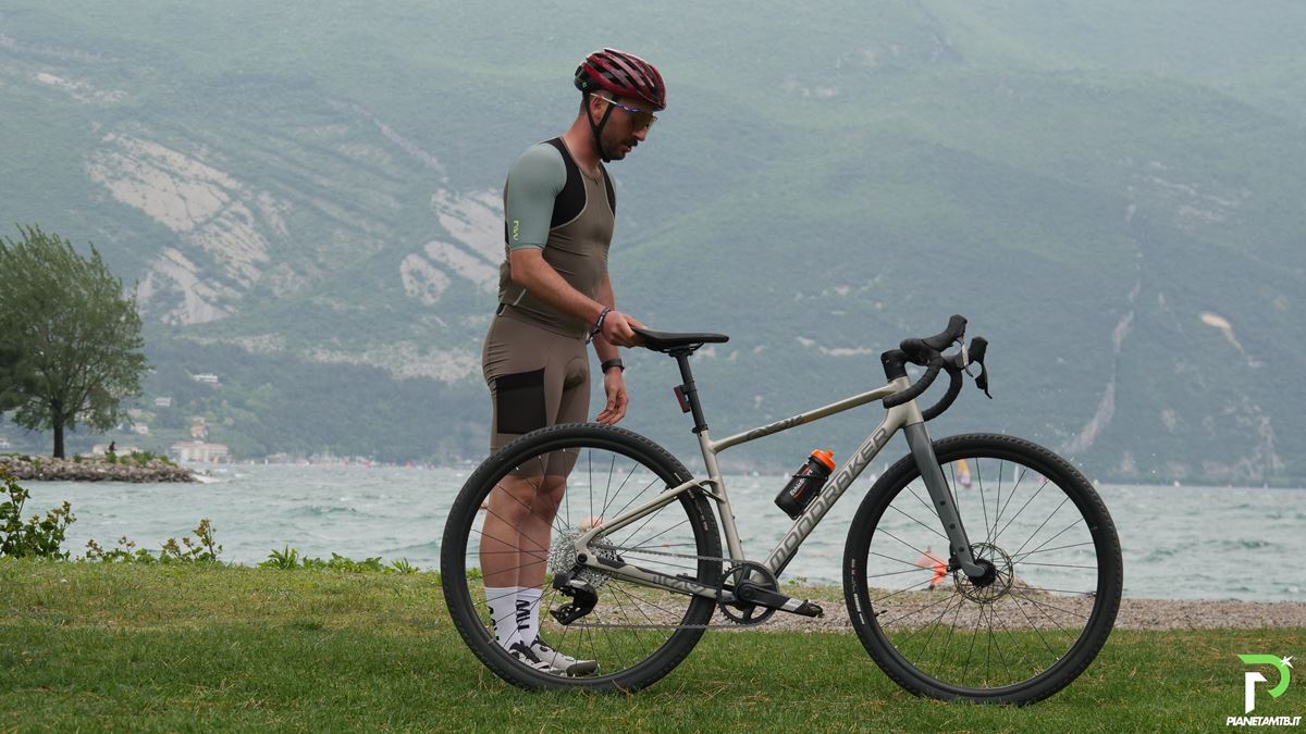 TEST MONDRAKER ARID R