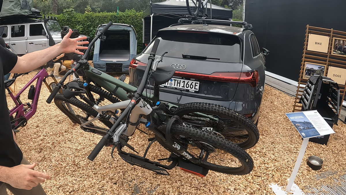 thule outpace portabici 2025