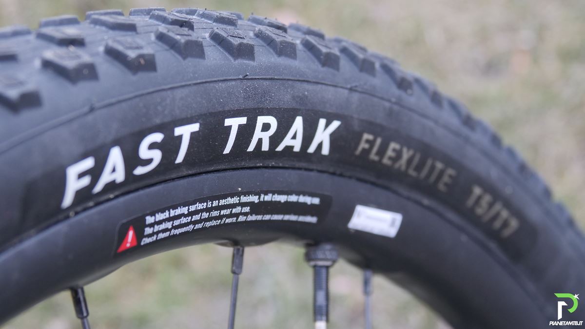 gomme specialized fast track air track 2025