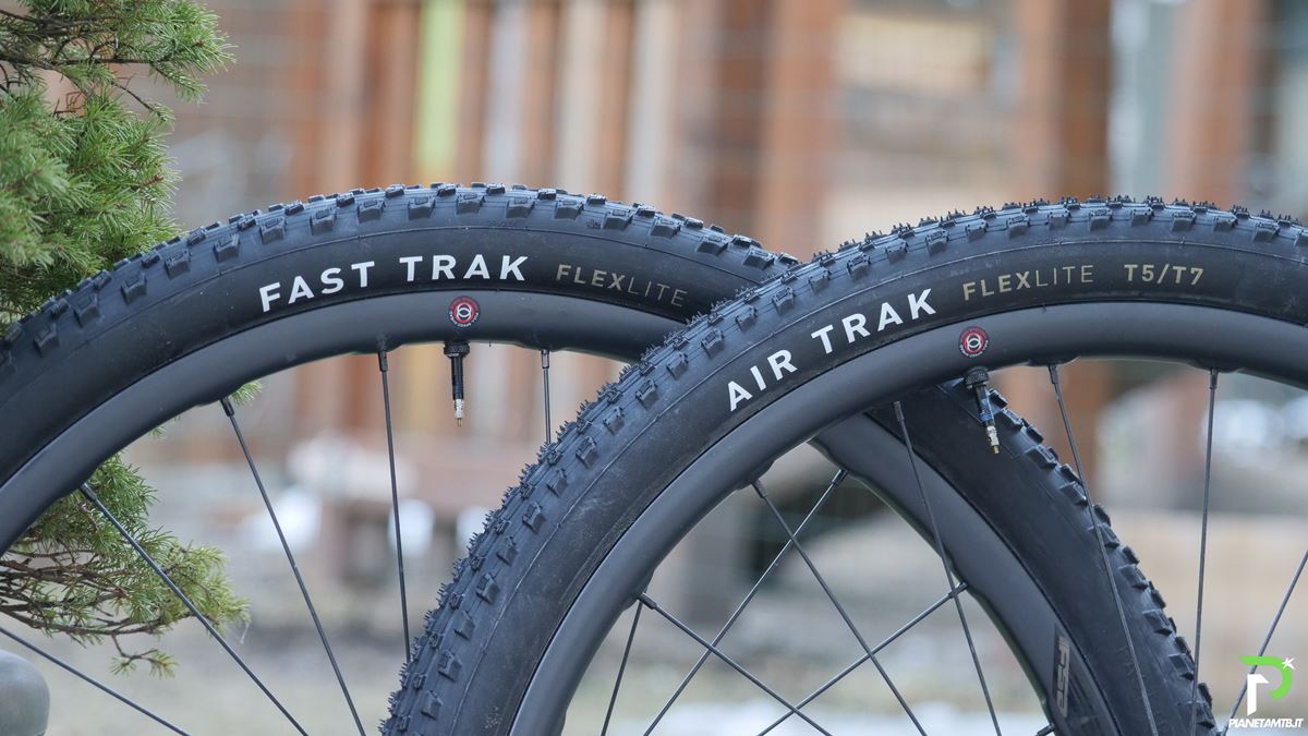 gomme specialized fast track air track 2025