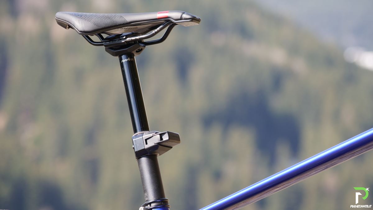 rockshox reverb axs dropper 2025