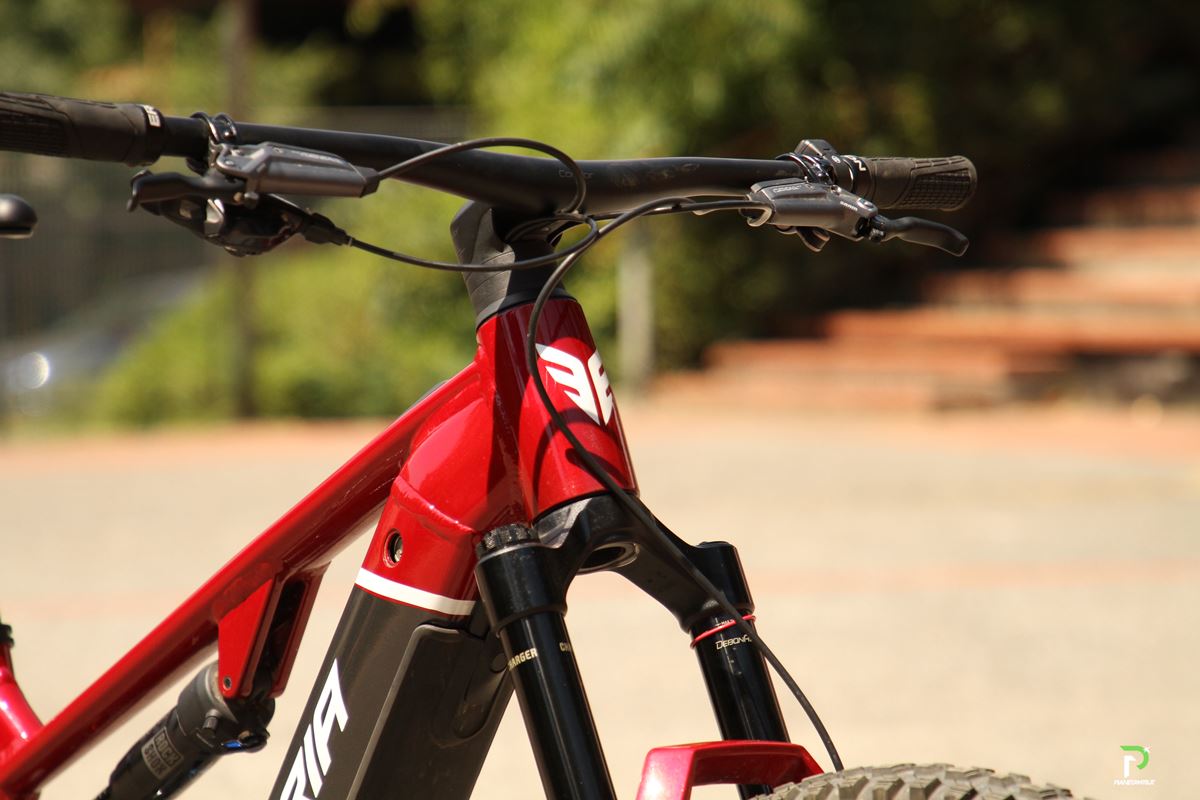 BERRIA STRATOS HPR