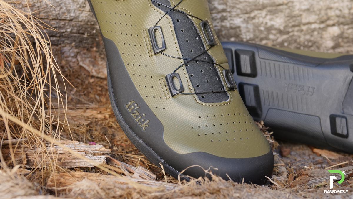 Fizik Terra Atlas 2025 scarpe gravel