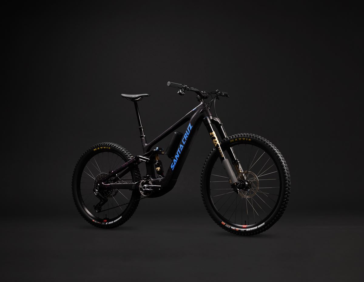 SANTA CRUZ BULLIT PODIUM