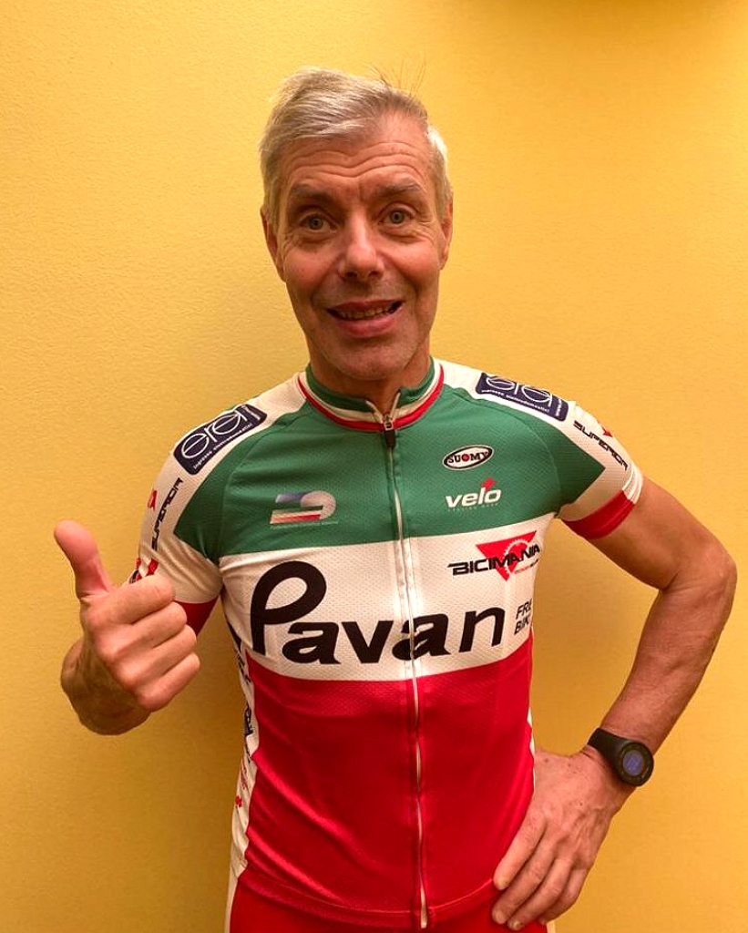 Claudio Zanoletti con la nuova maglia tricolore di Pavan Free Bike