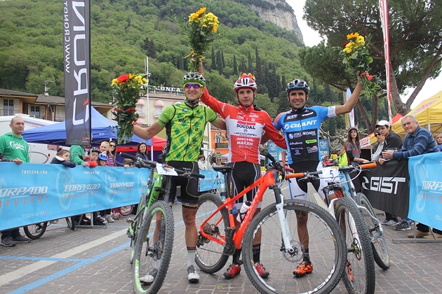 Daniele Mensi trionfa alla MTB Garda Marathon e regala la prima vittoria a Soudal-Lee Cougan Racing Team
