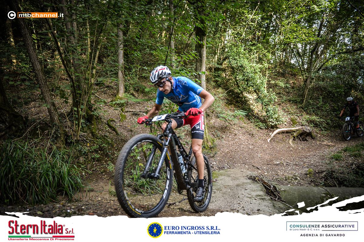 Con il secondo posto nell'ultima gara di Soprazocco Cristyian Boffelli è il campione di Brixia Adventure MTB