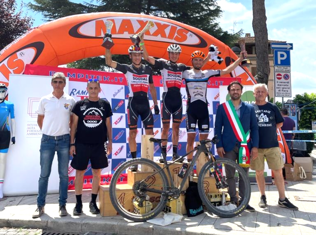 Tony Longo e Jacopo Billi, primo e secondo alla Martani Superbike