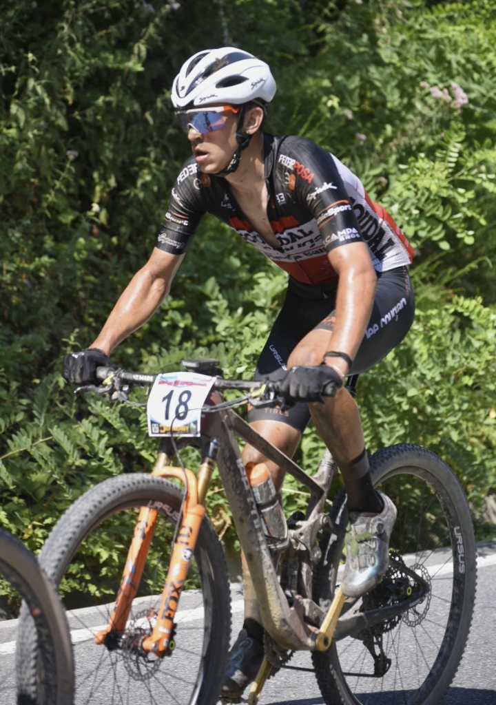 Massimo Rosa in sella alla sua Lee Cougan Crossfire, bronzo al Campionato Italiano Marathon