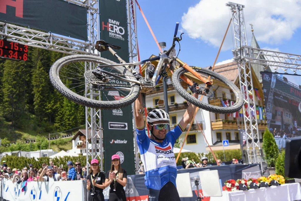 Leonardo Paez mette la firma nell’albo d'oro della Hero Südtirol Dolomites per l'ottava volta
