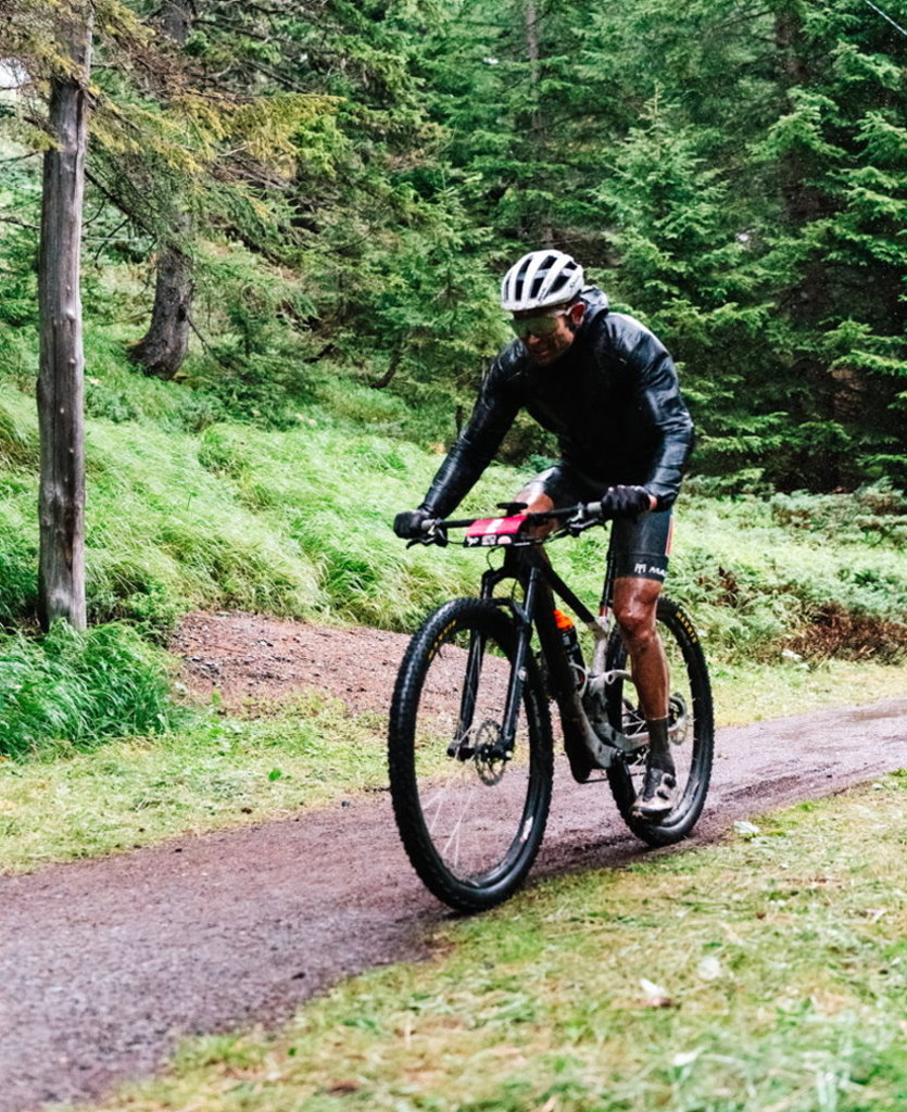 Eroico quinto posto per Leonardo Paez alla Alta Valtellina Bike Marathon