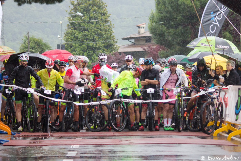 Bicycle Race partenza